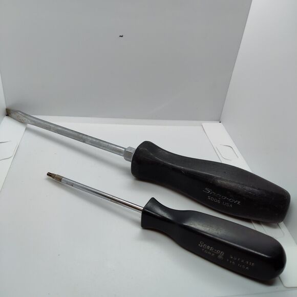 (2) Snap-on Screwdrivers Flat Tip & Torx SDD6 & T15 (SSTX415) Made In USA - Picture 1 of 11